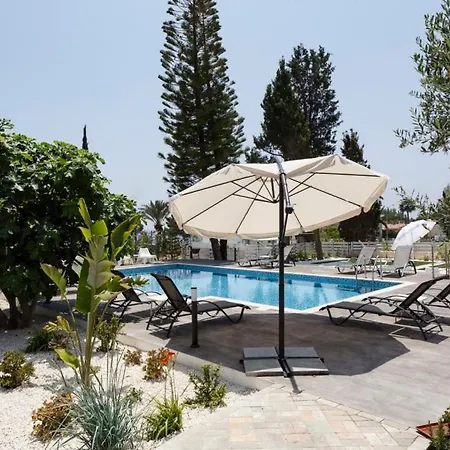 Apartment Coral Bay Accessible 2 Bedroom - Pool, Sea Views, Fully Equipped