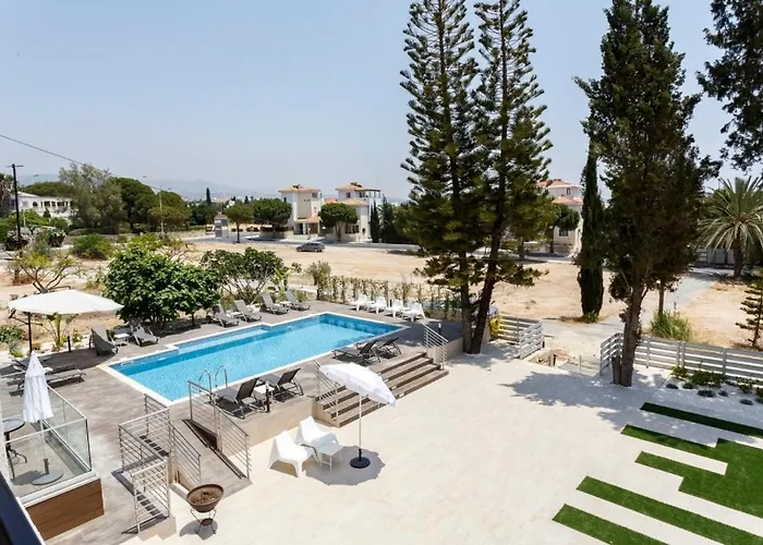 Appartamento Coral Bay Sea Breeze - 2 Bedroom Apartment,